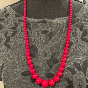 N095 Elegant Cherry Red Graduated Beaded Necklace